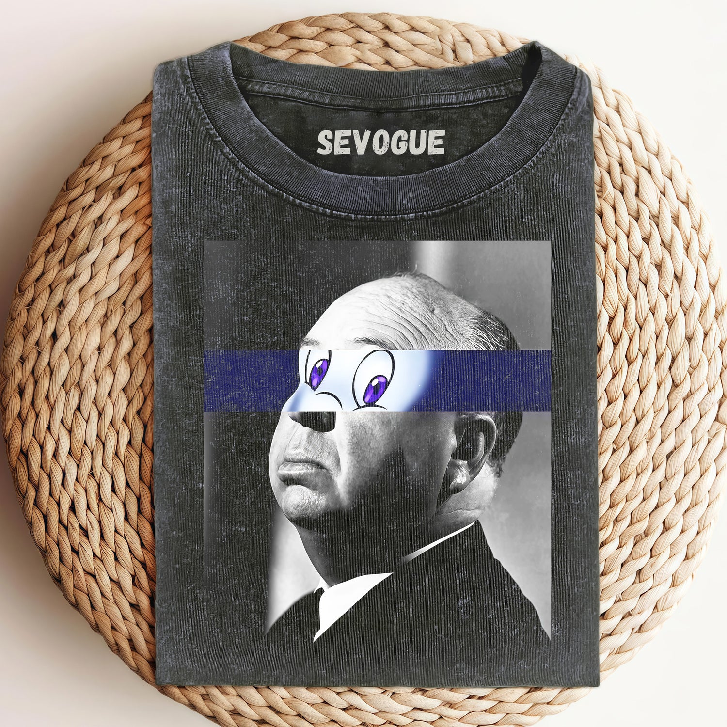 Alfred Hitchcock Cartoon Eyes Unisex Tee, Sweatshirt & Hoodie