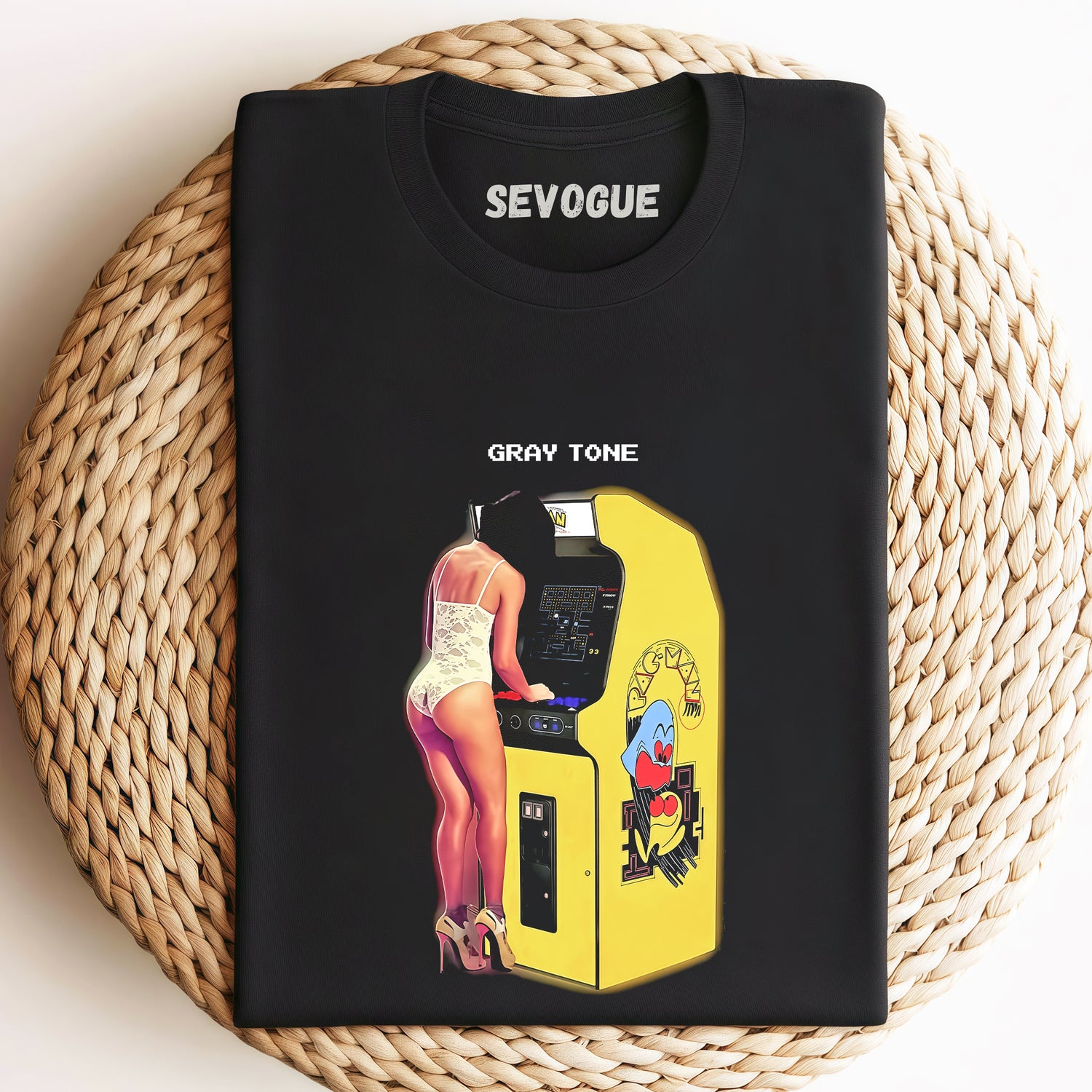 Beautiful Girl Playing Video Games Unisex Tee, Sweatshirt & Hoodie