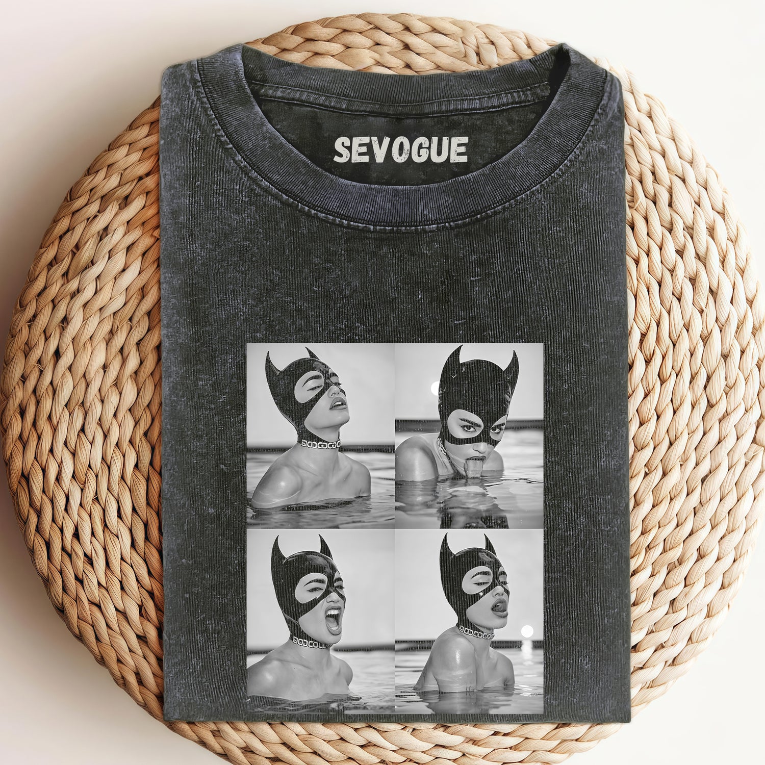 Catwoman Taking A Bath Unisex Tee, Sweatshirt & Hoodie