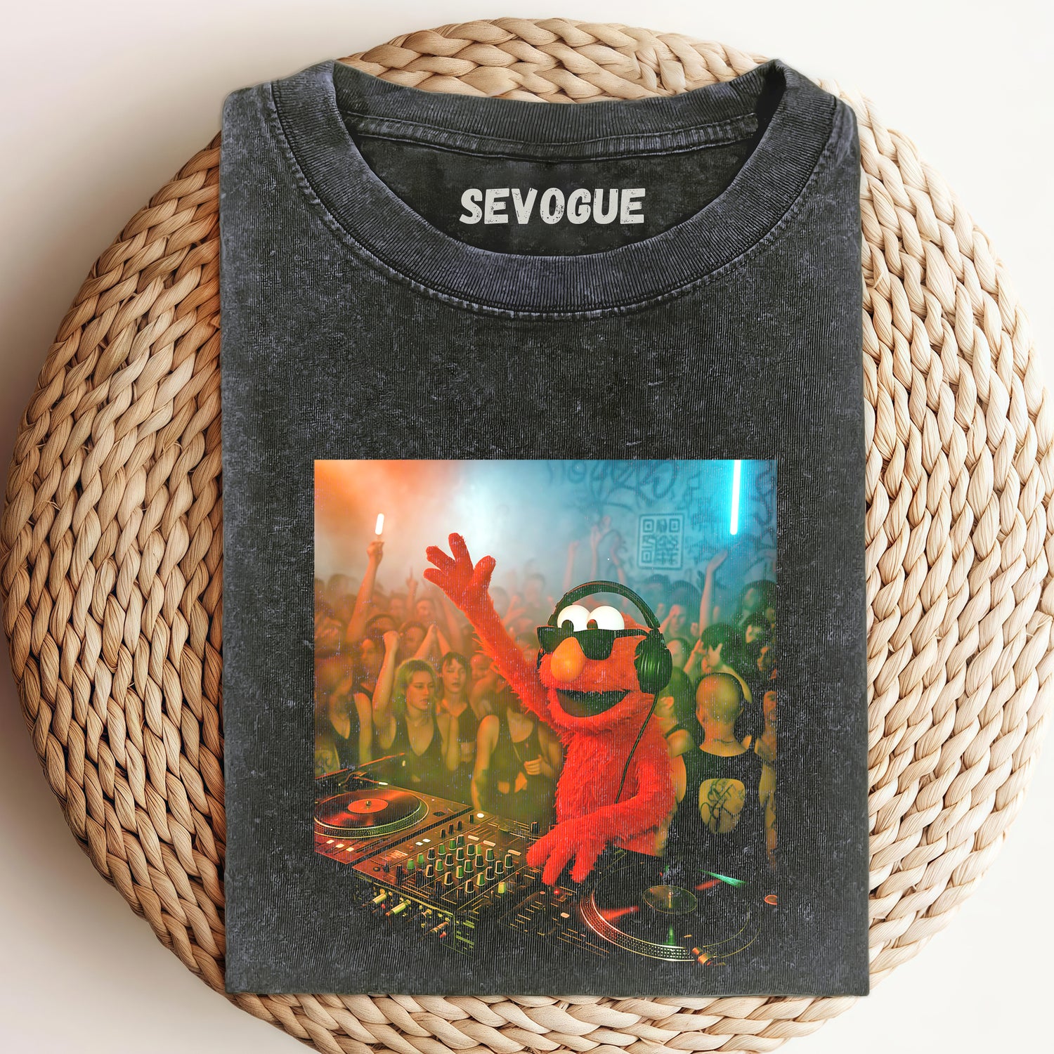 Elmo 3.0 Unisex Tee, Sweatshirt & Hoodi