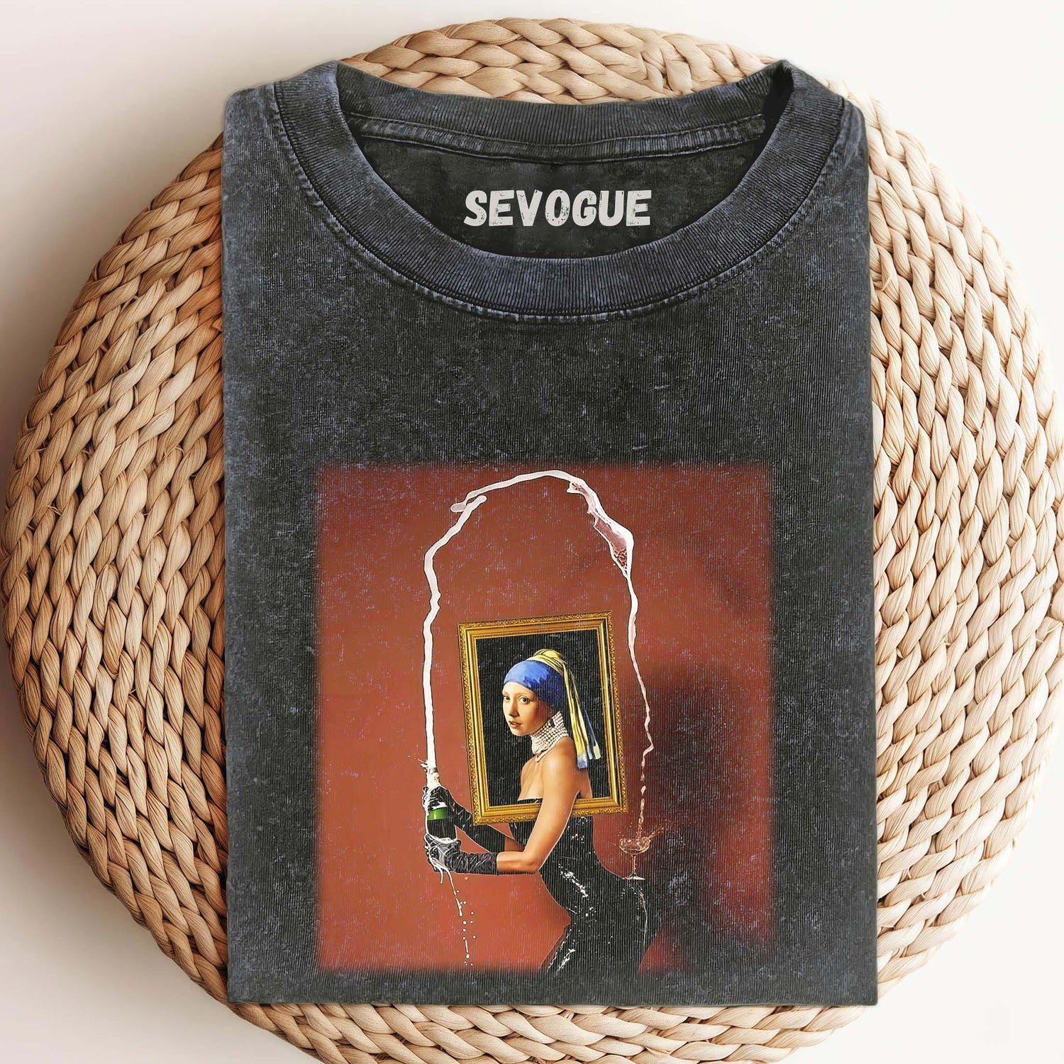 Funny Girl With A Pearl Earring Unisex Tee, Sweatshirt & Hoodie
