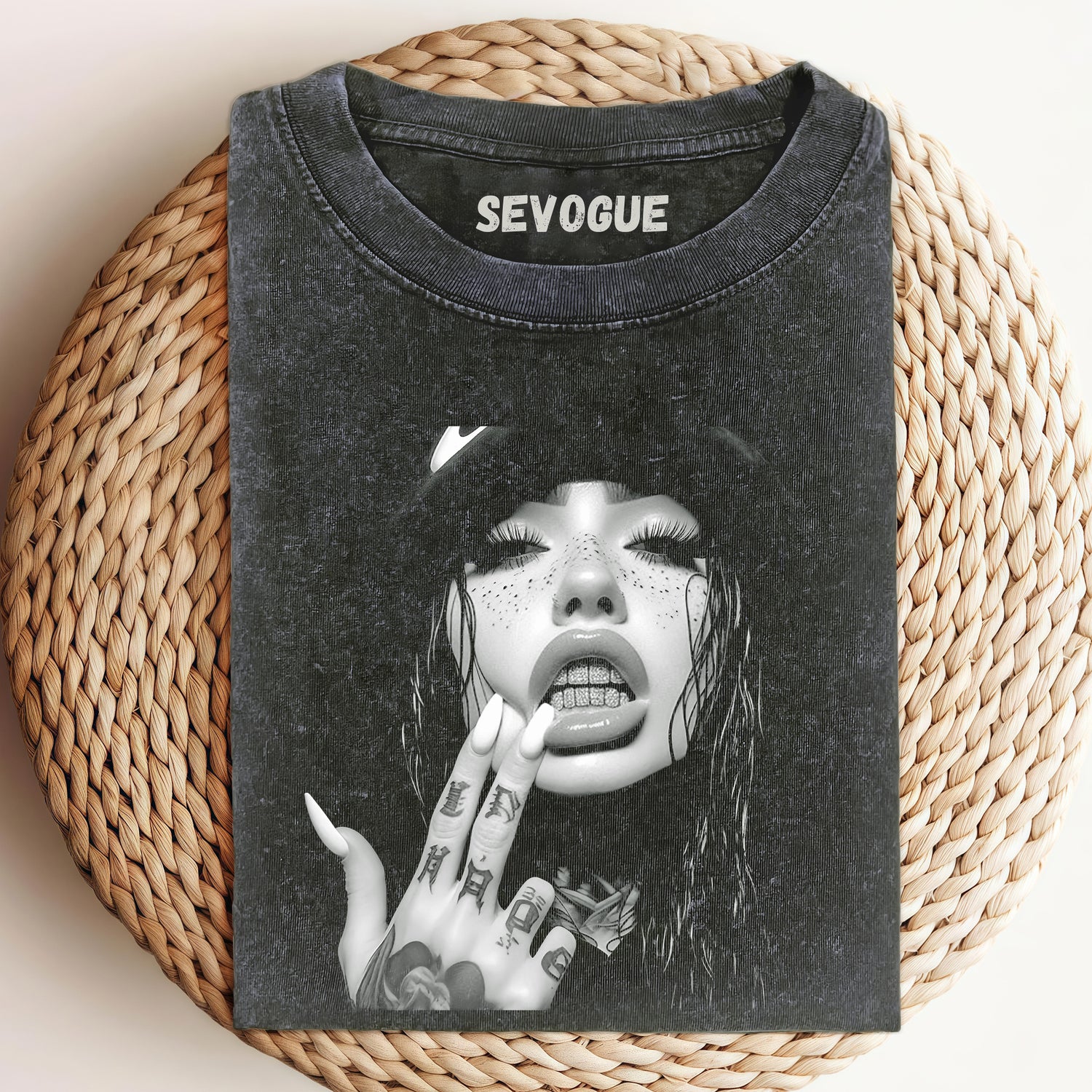 Hand Face V1 Unisex Tee, Sweatshirt & Hoodie