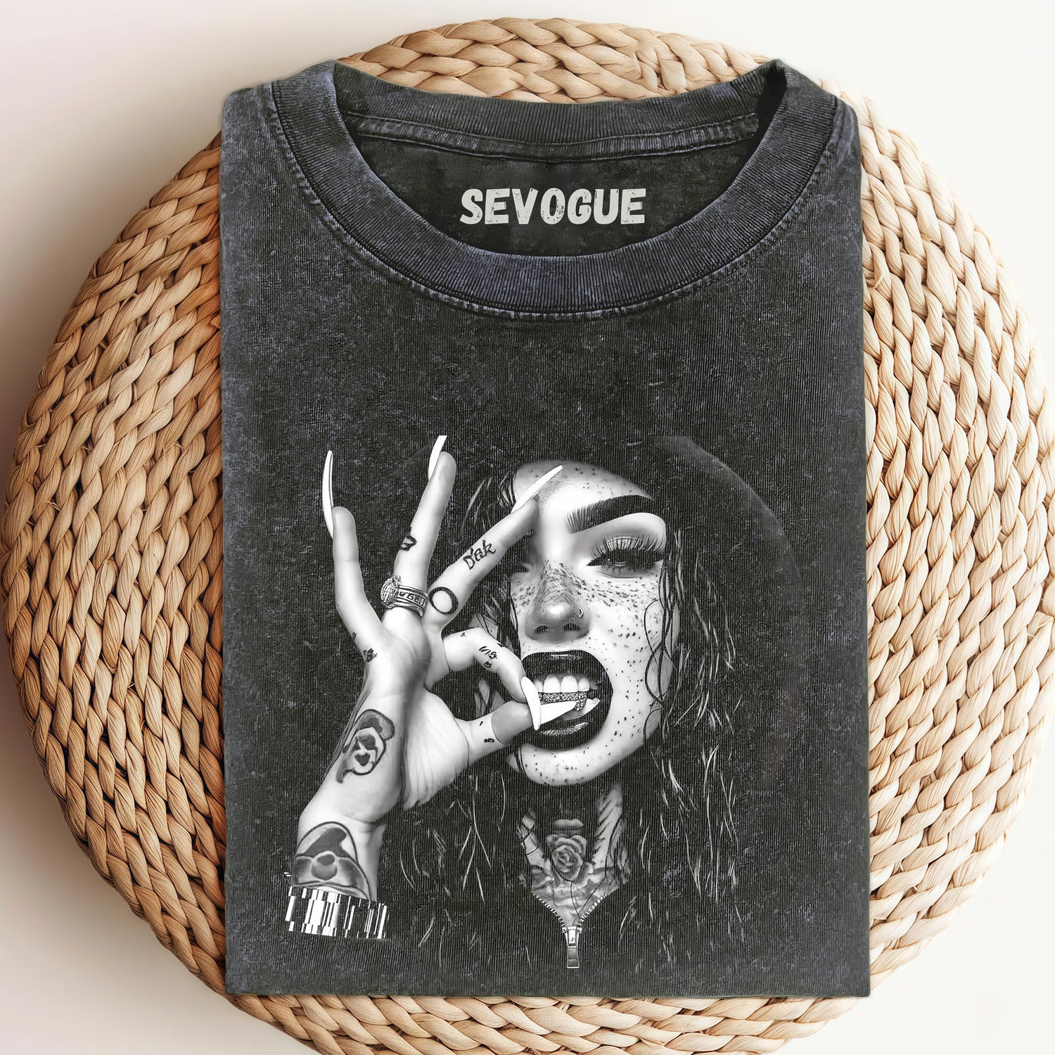 Hand Face V2 Unisex Tee, Sweatshirt & Hoodie