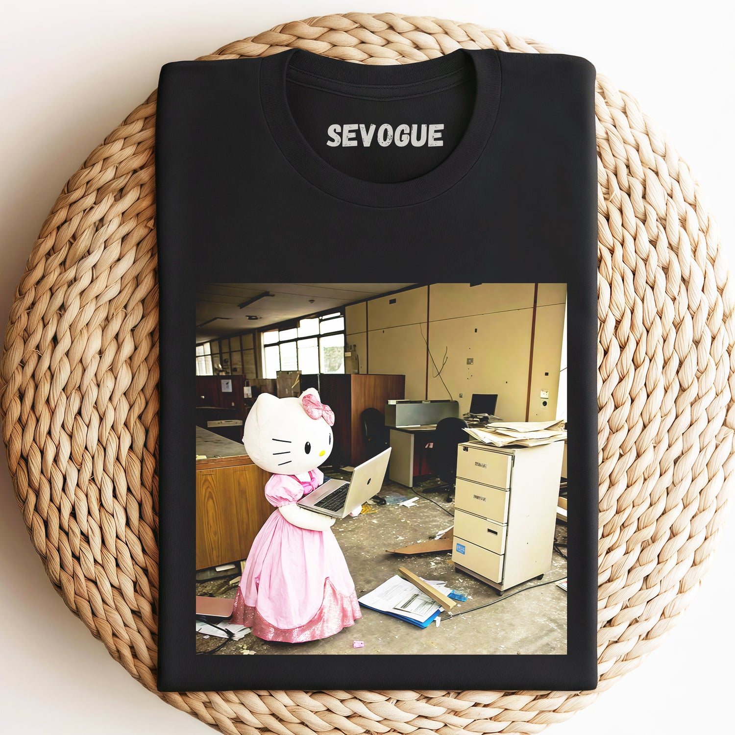 Hello Kitty V11 Unisex Tee, Sweatshirt & Hoodi