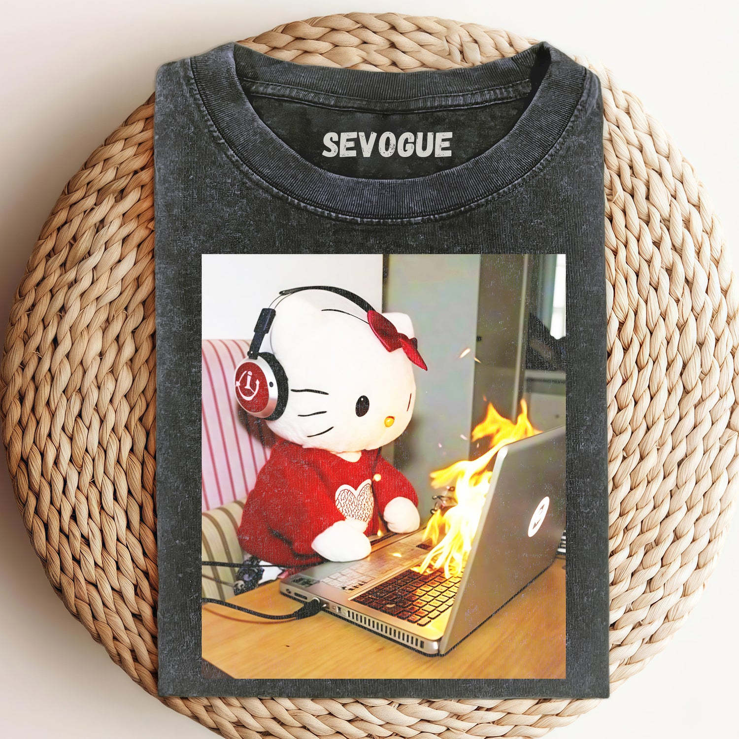 Hello Kitty V13 Unisex Tee, Sweatshirt & Hoodi