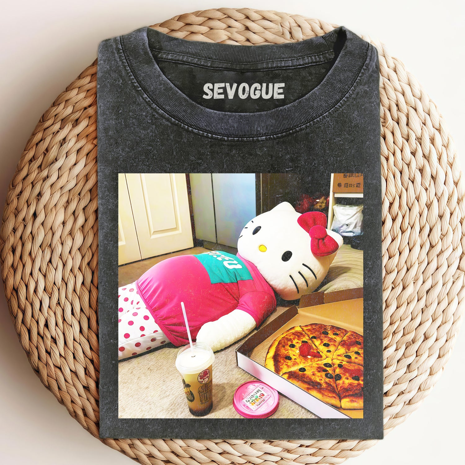 Hello Kitty V7 Unisex Tee, Sweatshirt & Hoodi