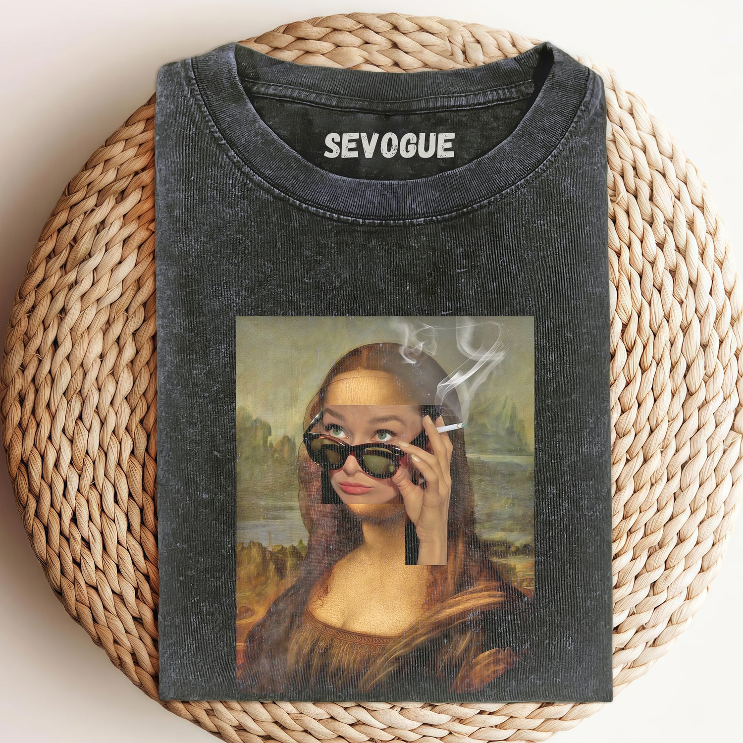 Mona Lisa & Audrey Hepburn Unisex Tee, Sweatshirt & Hoodie