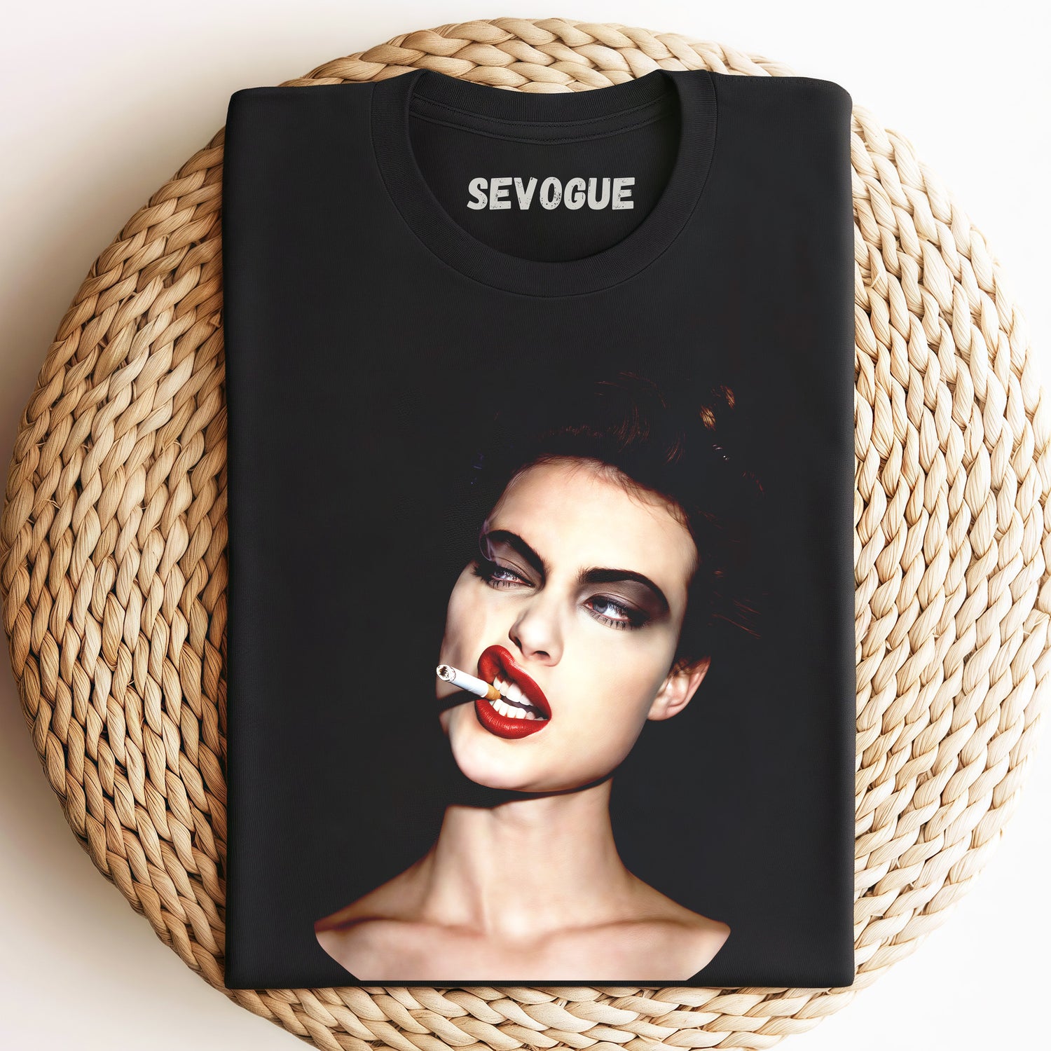 Retro Cool Shalom Harlow Smoking Unisex Tee, Sweatshirt & Hoodie