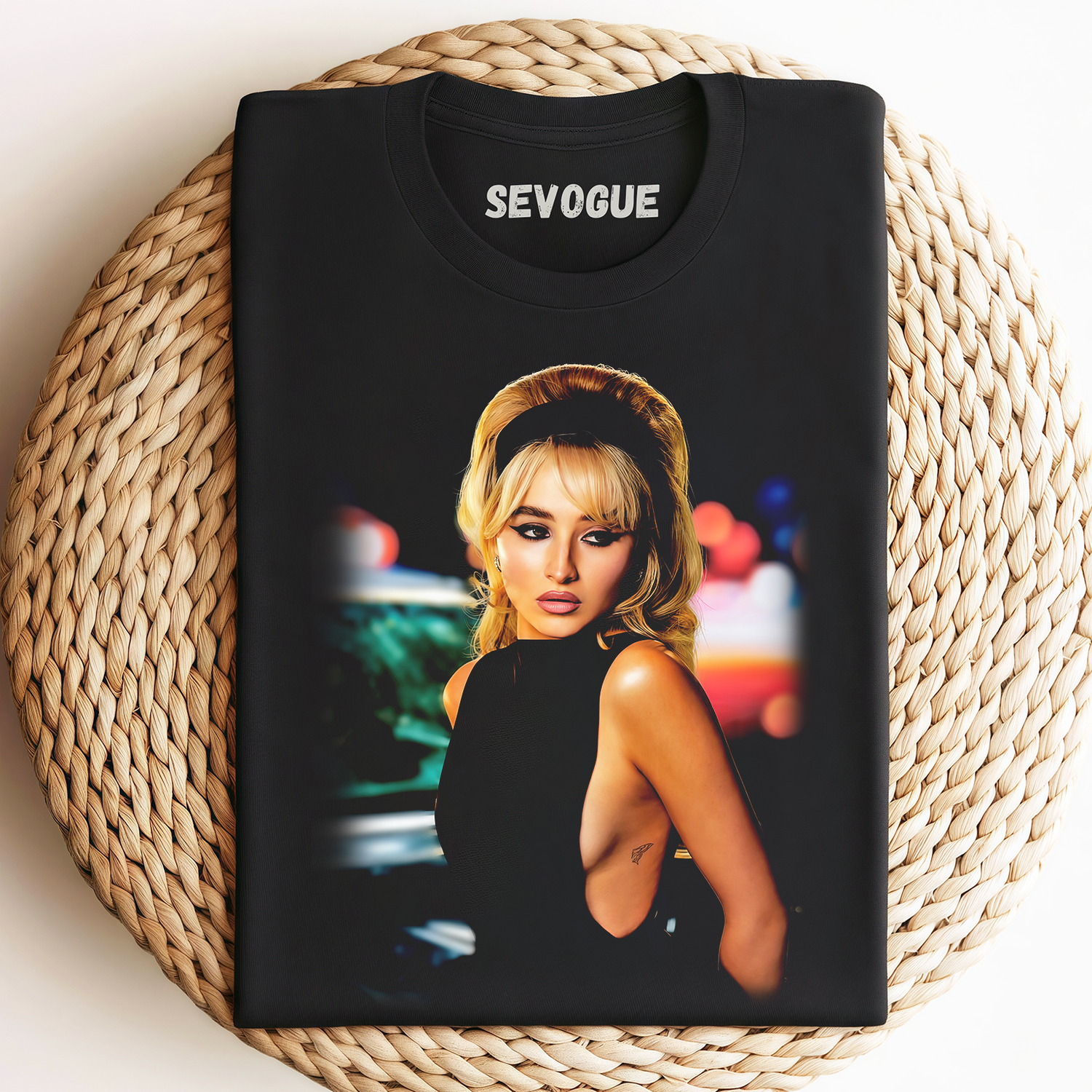 Sabrina Carpenter  Sevogur Unisex Tee, Sweatshirt & Hoodie