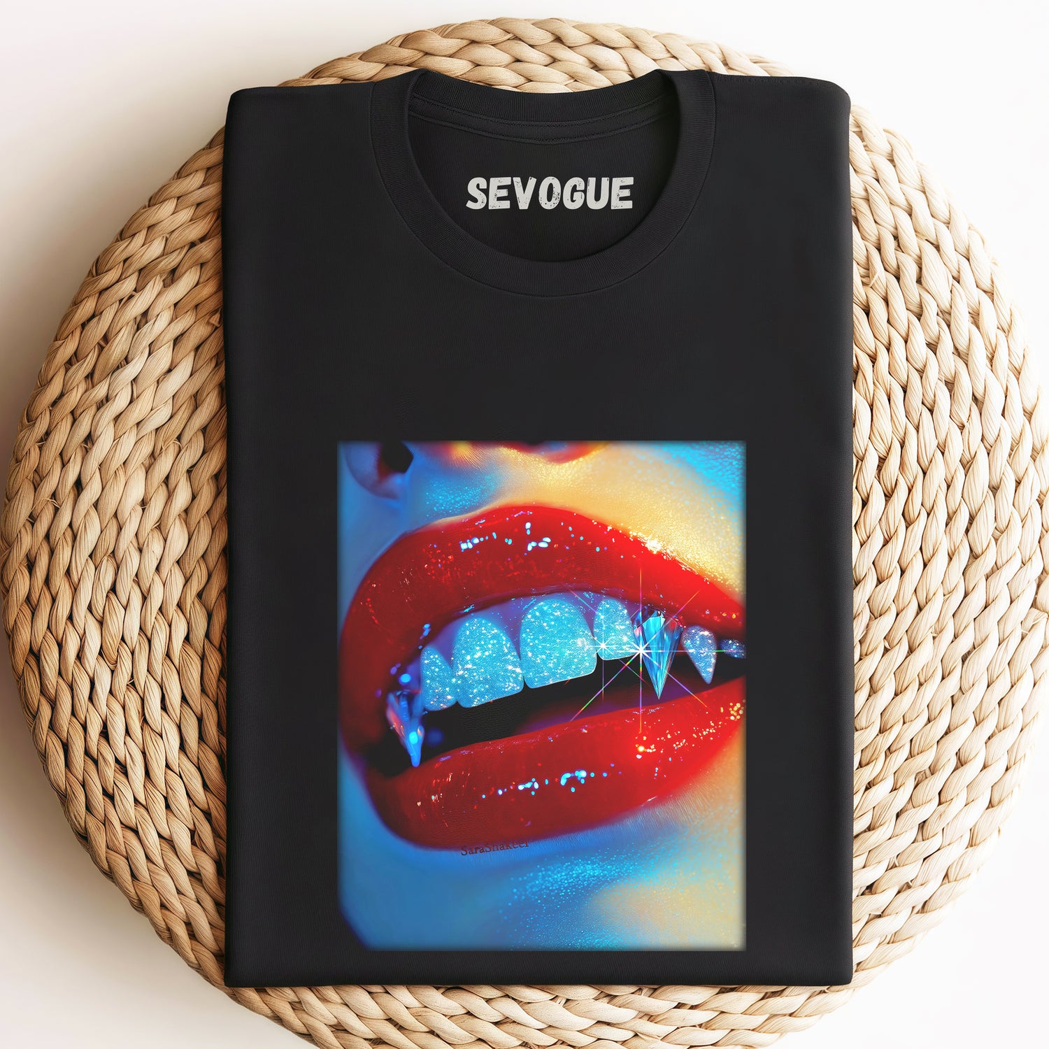 Sexy Lips Unisex Tee, Sweatshirt & Hoodie