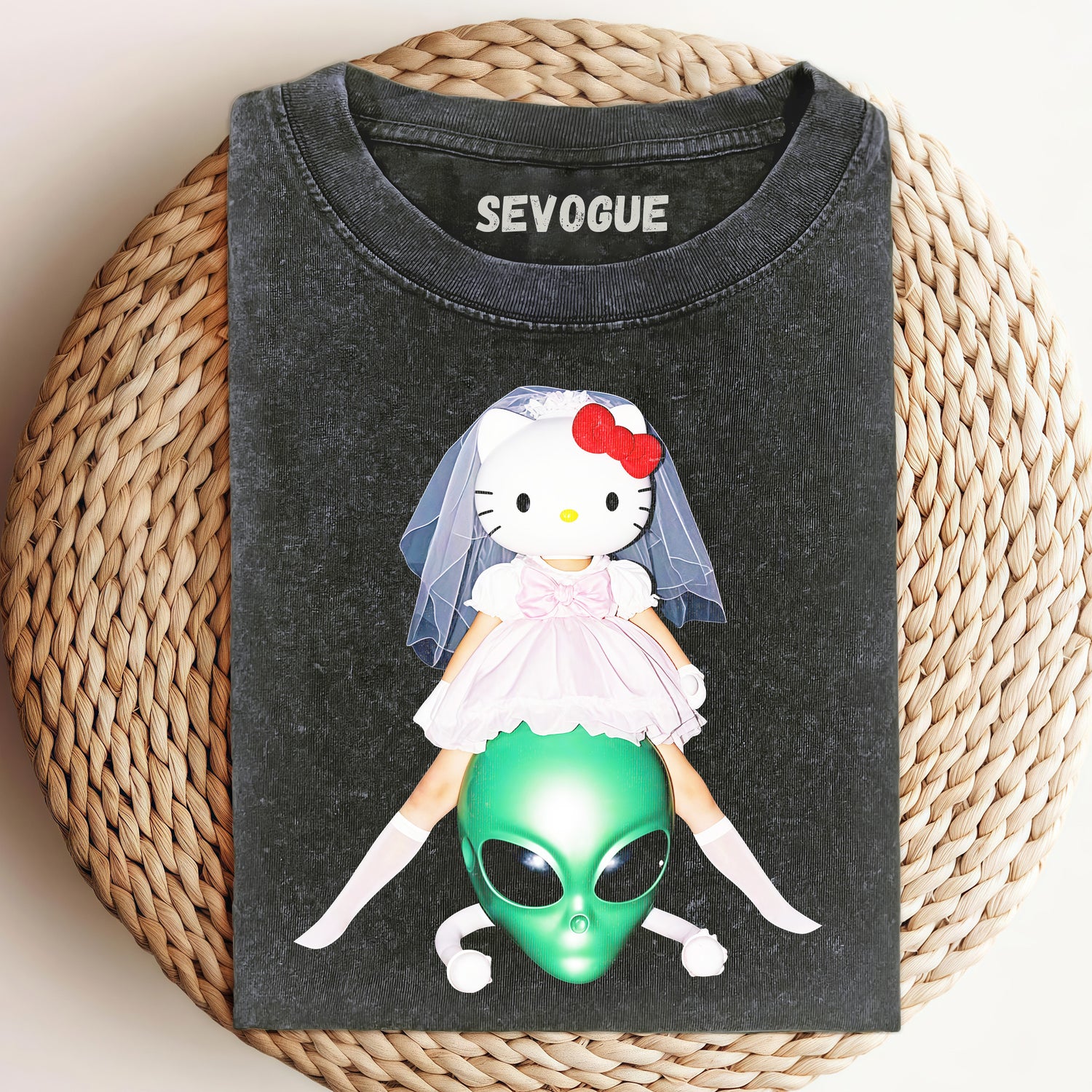 Hello Kitty V20 Unisex Tee, Sweatshirt & Hoodi